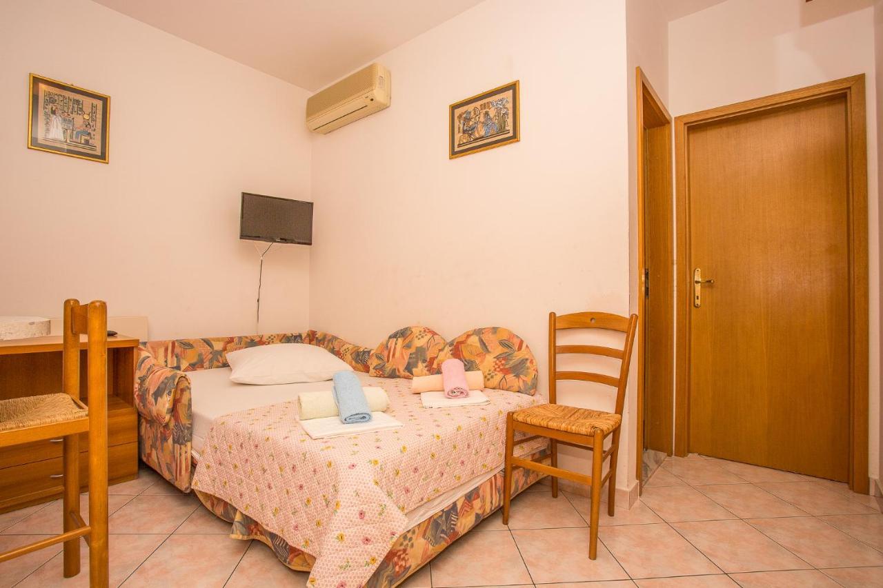 Villa Jerkan Podstrana Esterno foto
