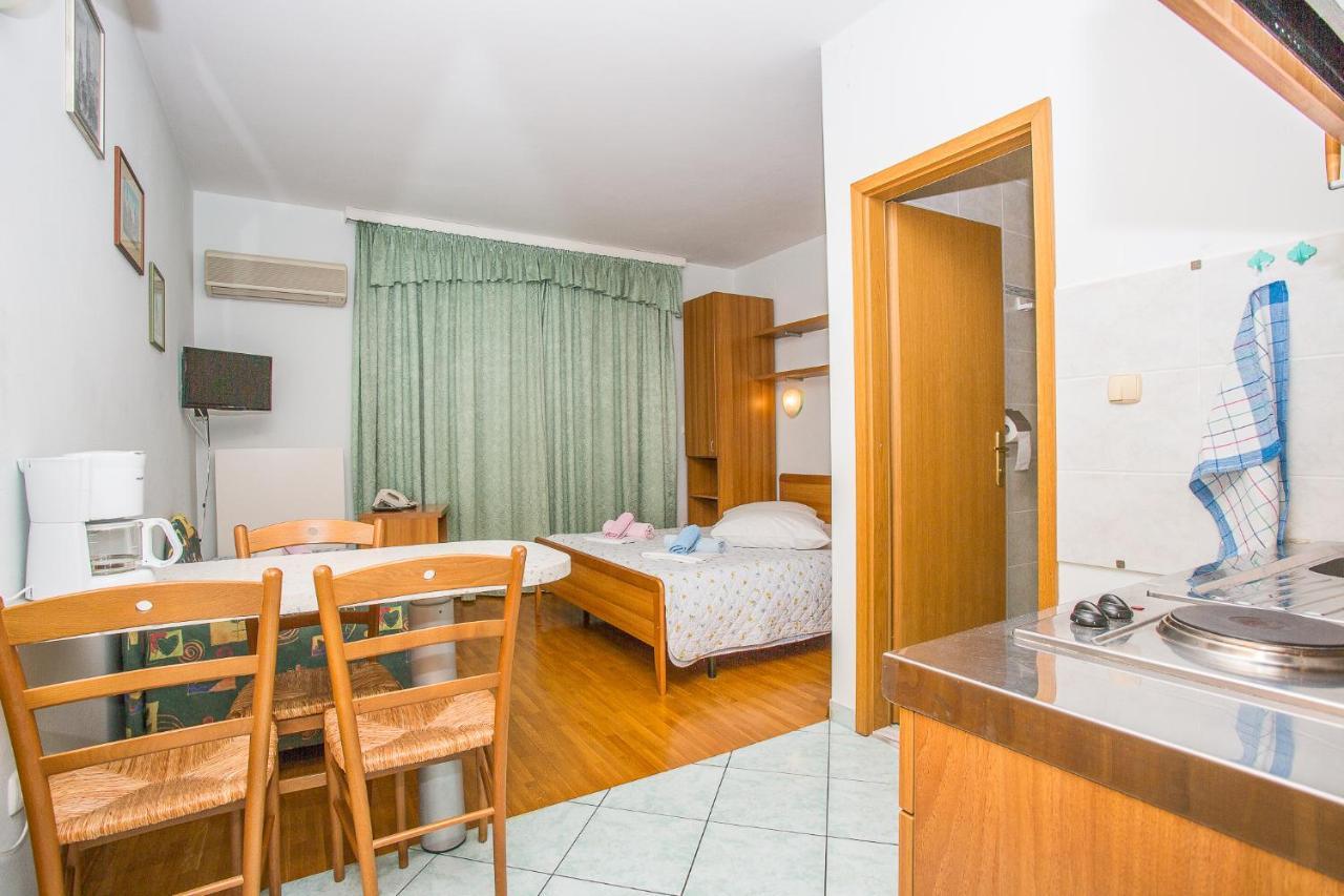 Villa Jerkan Podstrana Esterno foto